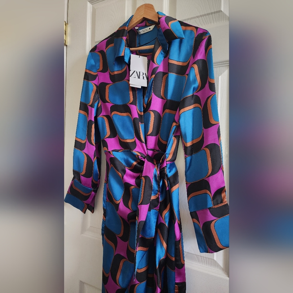 Zara Vibrant Silk Geometric Blue and Pink Patterned Dress